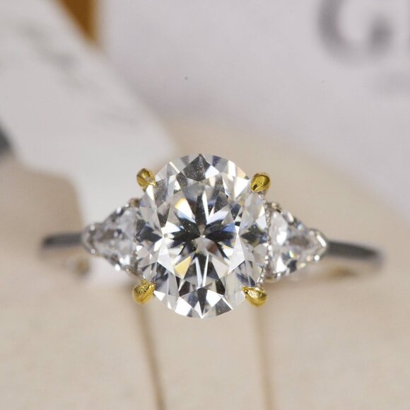 GRA Certified Oval Cut Moissanite Ring Engagement 925 Sterling - Picture 3 of 7